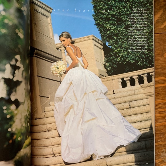 ! Vintage Elegant Bride Magazine, Fall 2001 - Picture 5 of 6